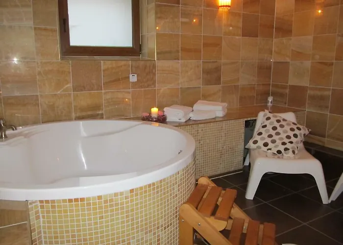 Pod Gwiazdami & Bed & Breakfast 3*