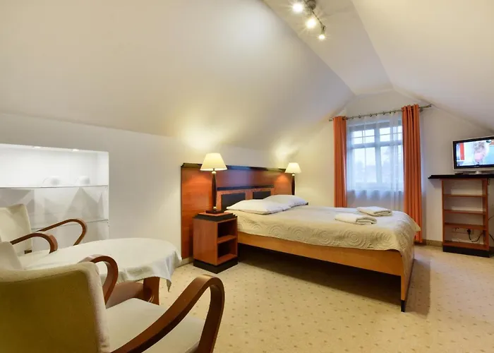 Pod Gwiazdami & Bed & Breakfast