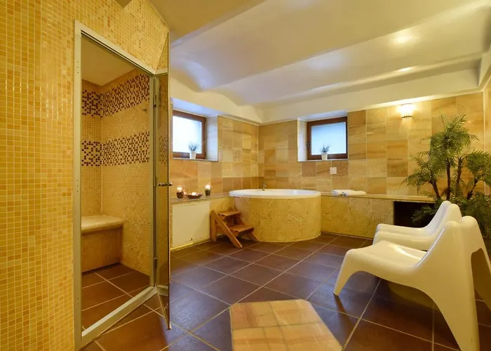 Pod Gwiazdami & Bed & Breakfast 3*